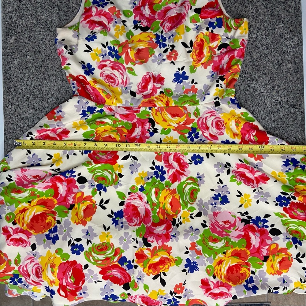 Betsey Johnson Cream Floral Dress with Pink Yellow & Blue Accents fit & flare 14 - Picture 11 of 16